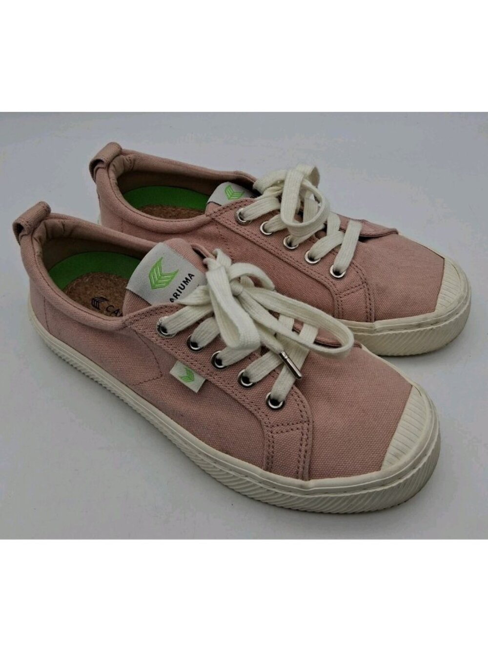 Cariuma Low Sneakers Women's US 7 Rose Canvas Lifestyle Shoes Skateboarding